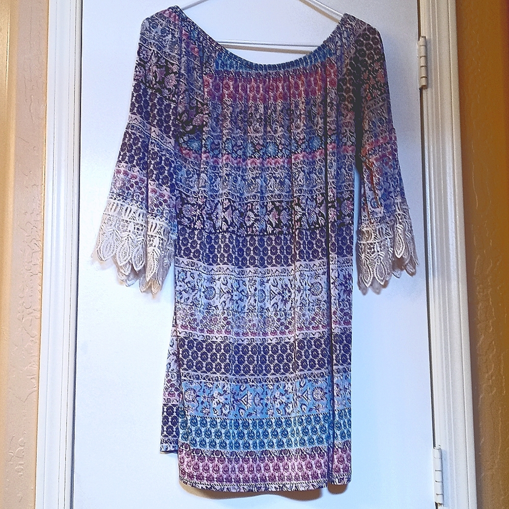 Dress that comes mid thigh
